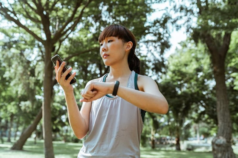 Smart Ring Health Metrics Explained (HRV, Sleep, SpO2)